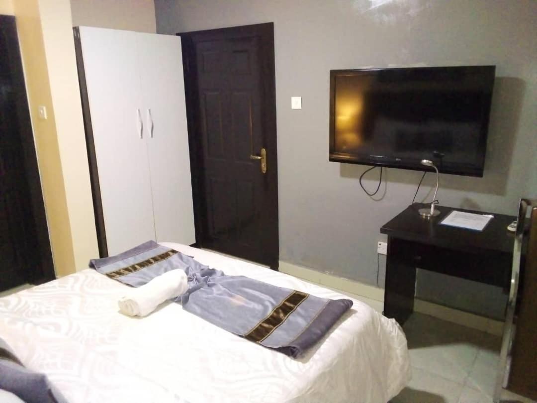 Primal Aparthotel Ikoyi Lagos Exterior photo